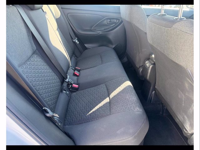 TOYOTA Yaris cross 1.5h active fwd 116cv e-cvt