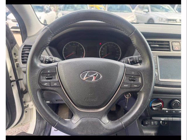 HYUNDAI i20 5 Porte 1.2 Econext Blackline