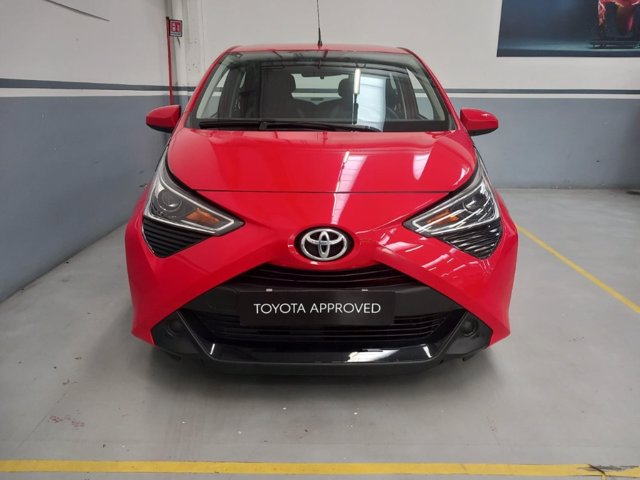 TOYOTA Aygo 5p 1.0 x-play m-mt 72cv