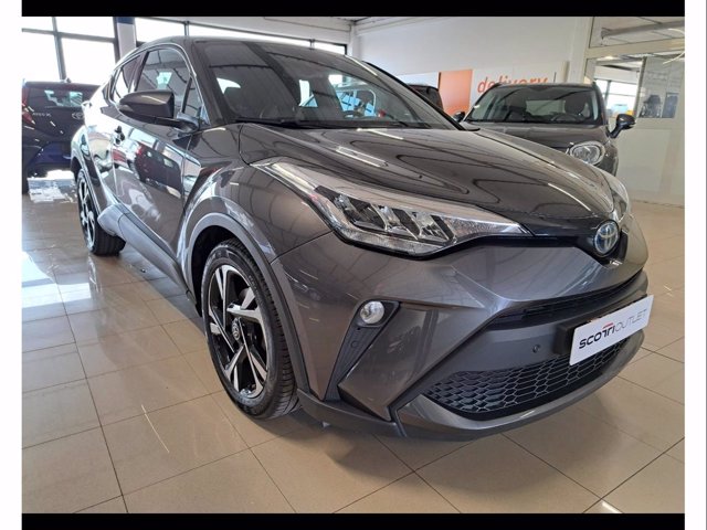 TOYOTA C-HR 1.8 HV Trend