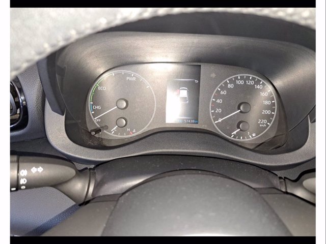TOYOTA Yaris 1.5h active