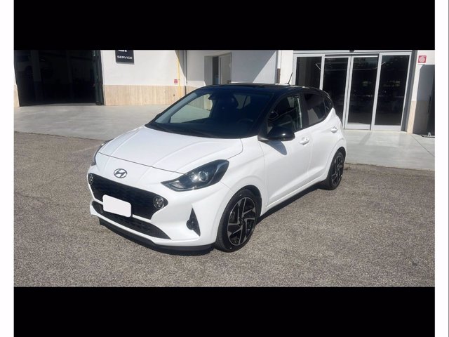 HYUNDAI i10 1.0 MPI Advanced