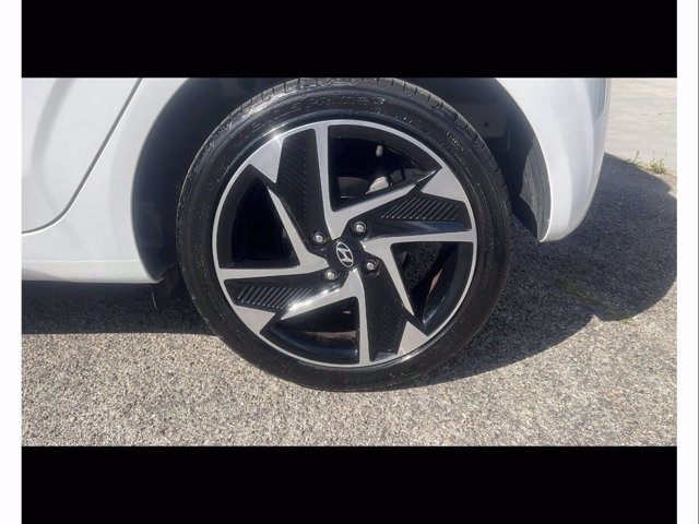 HYUNDAI i10 1.0 MPI Advanced