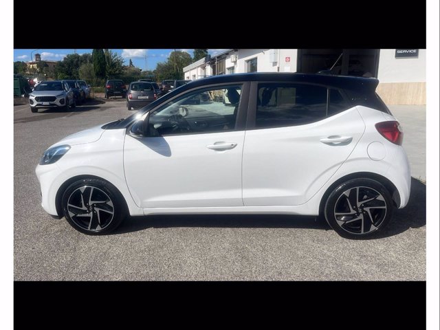 HYUNDAI i10 1.0 MPI Advanced
