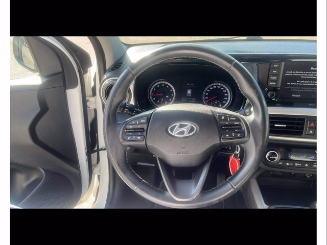 HYUNDAI i10 1.0 MPI Advanced