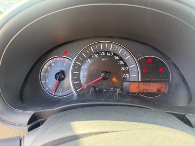 NISSAN Micra 1.2 acenta e6