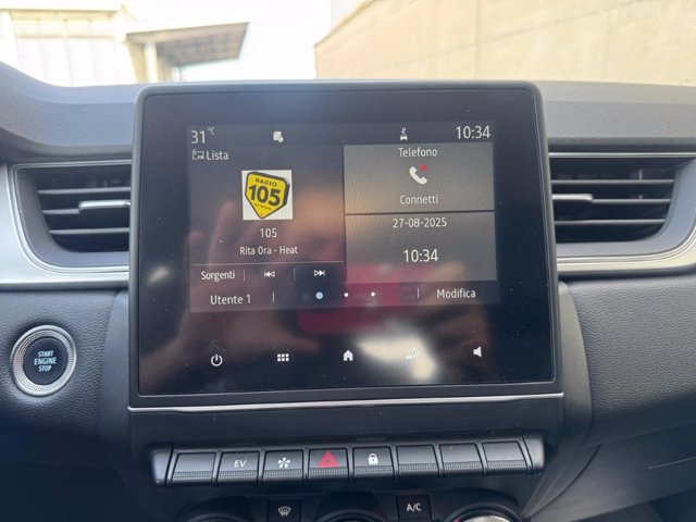 RENAULT Captur 1.6 e-tech hybrid intens 145cv auto