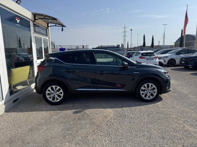 RENAULT Captur 1.6 e-tech hybrid intens 145cv auto