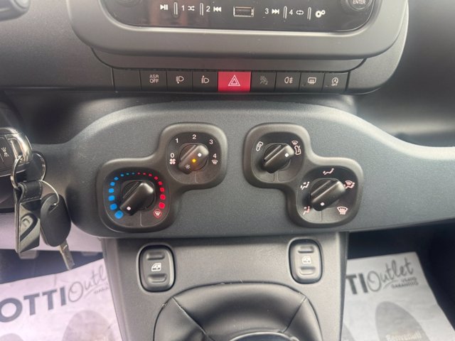 FIAT Pandina 1.0 firefly hybrid s&s 70cv 5p.ti