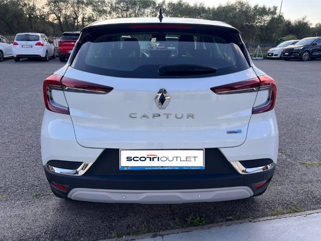 RENAULT Captur Plug-in Hybrid E-Tech 160 CV Intens