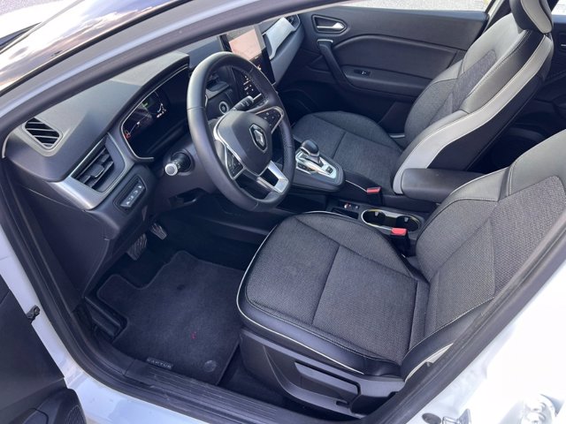 RENAULT Captur Plug-in Hybrid E-Tech 160 CV Intens