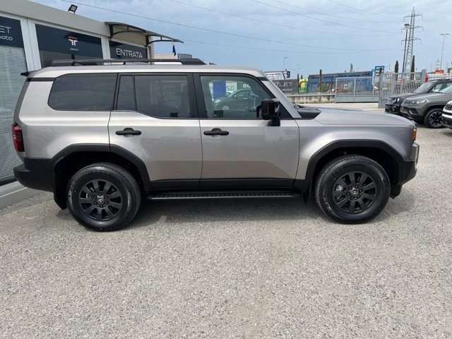 TOYOTA Land cruiser 2.8 d-4d adventure awd auto