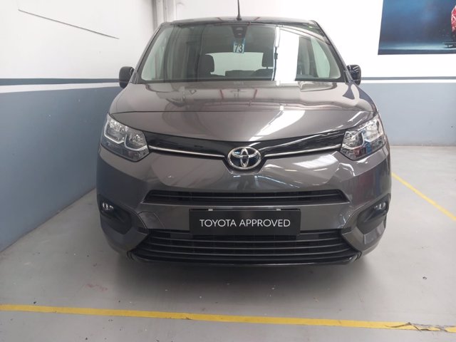 TOYOTA P.CITY VERSO EV L1 50KWH LNG22