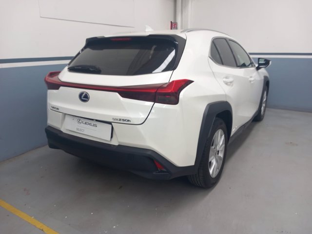 LEXUS Ux 250h 2.0 business 2wd cvt