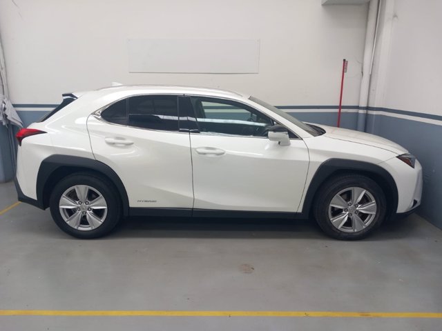 LEXUS Ux 250h 2.0 business 2wd cvt