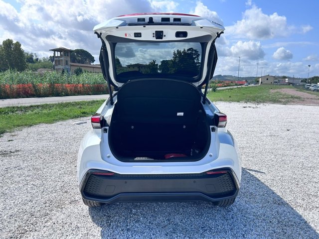 TOYOTA C-hr 1.8 hev lounge fwd e-cvt