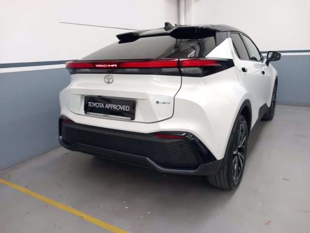 TOYOTA C-hr 1.8 hev lounge fwd e-cvt