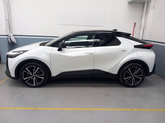 TOYOTA C-hr 1.8 hev lounge fwd e-cvt