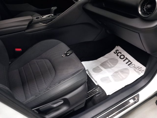 TOYOTA C-hr 1.8 hev lounge fwd e-cvt