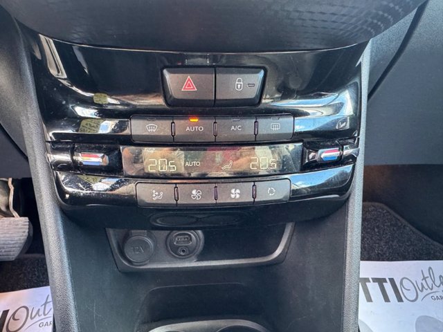 PEUGEOT 2008 1.6 bluehdi gt line 100cv