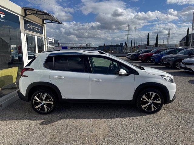 PEUGEOT 2008 1.6 bluehdi gt line 100cv