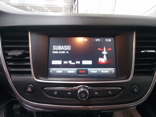 OPEL Crossland x 1.2 innovation 81cv