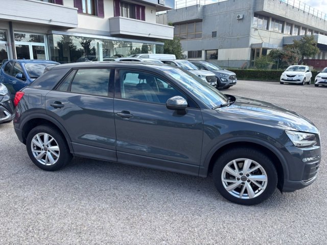 AUDI Q2 1.6 tdi business