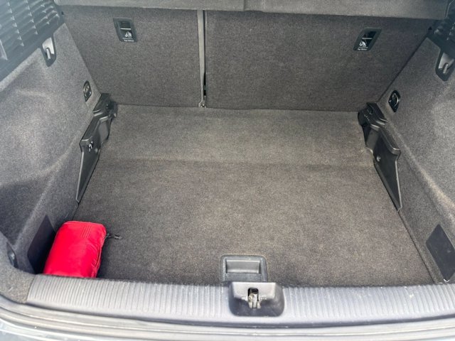 AUDI Q2 1.6 tdi business