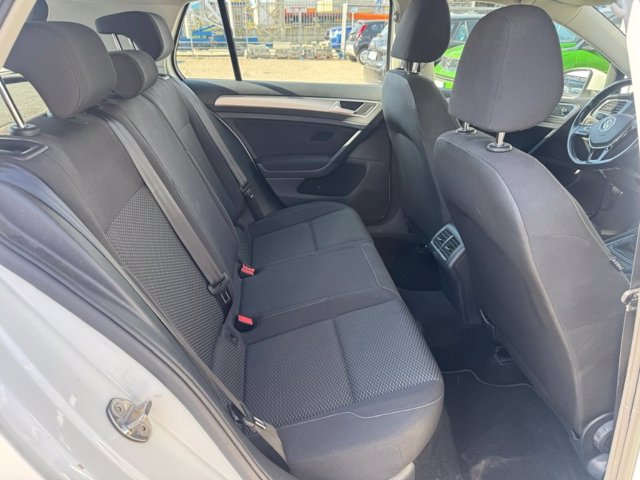 VOLKSWAGEN Golf 5p 1.0 tsi trendline tech&sound pack 85cv