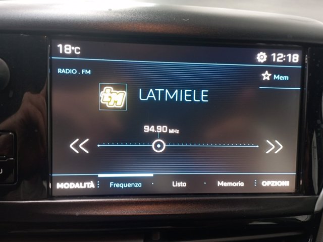 PEUGEOT 208 5p 1.2 puretech active 82cv