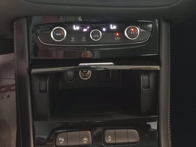 OPEL GRANDLAND EDITION MANUALE DIESEL 130 HP