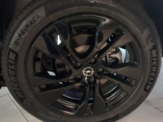 OPEL GRANDLAND GS HYBRID 136 HP