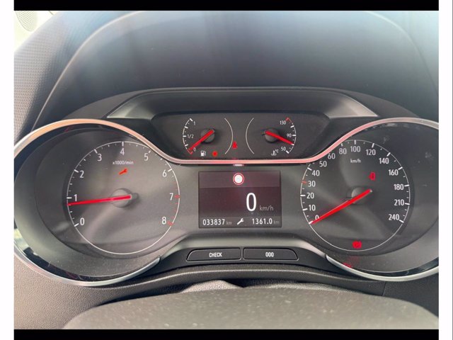 OPEL Crossland Elegance 1.5 Diesel 110cv MT6