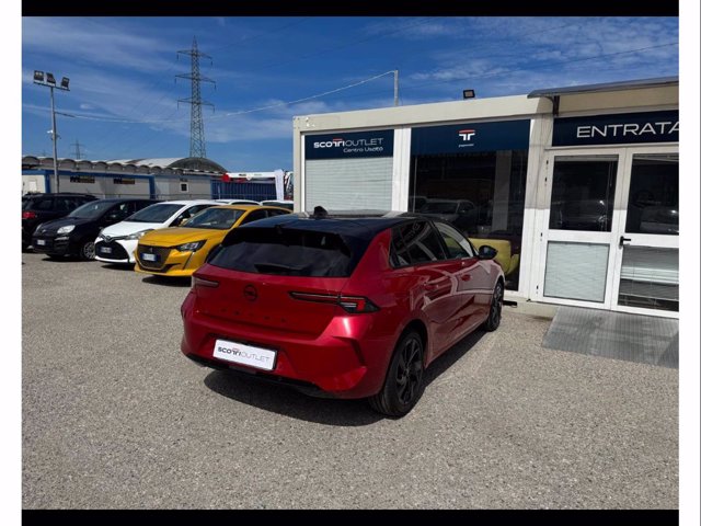 OPEL Astra 5P GS Line 1.2