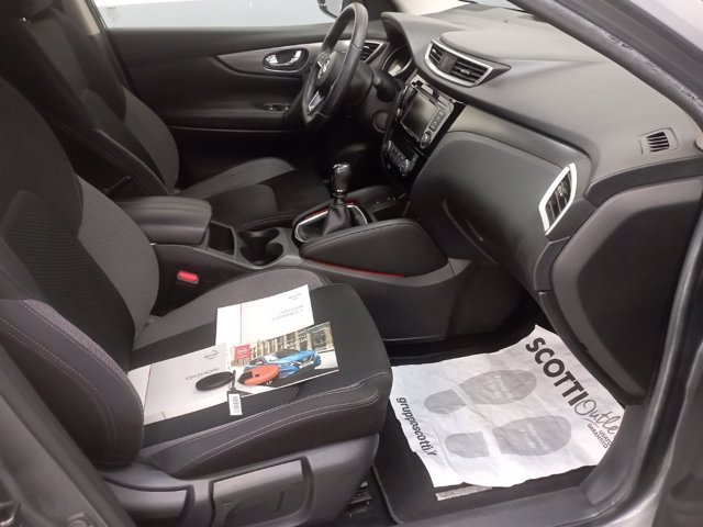 NISSAN Qashqai 1.5 dci n-connecta 115cv