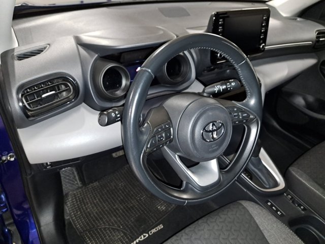 TOYOTA Yaris cross 1.5h active eco fwd 116cv e-cvt