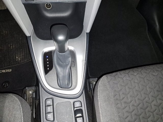 TOYOTA Yaris cross 1.5h active eco fwd 116cv e-cvt