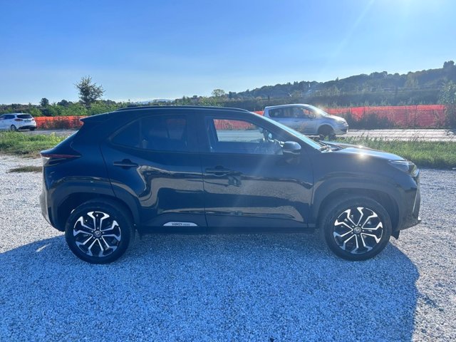 TOYOTA Yaris cross 1.5h trend awd-i 116cv e-cvt