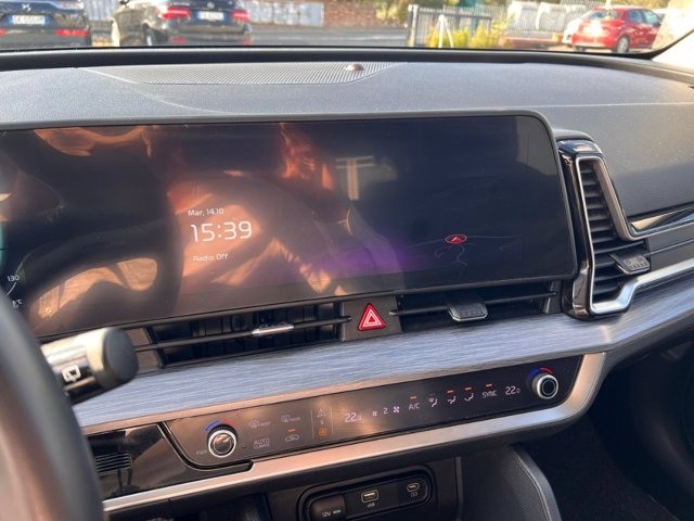 KIA Sportage 1.6 crdi mhev business dct