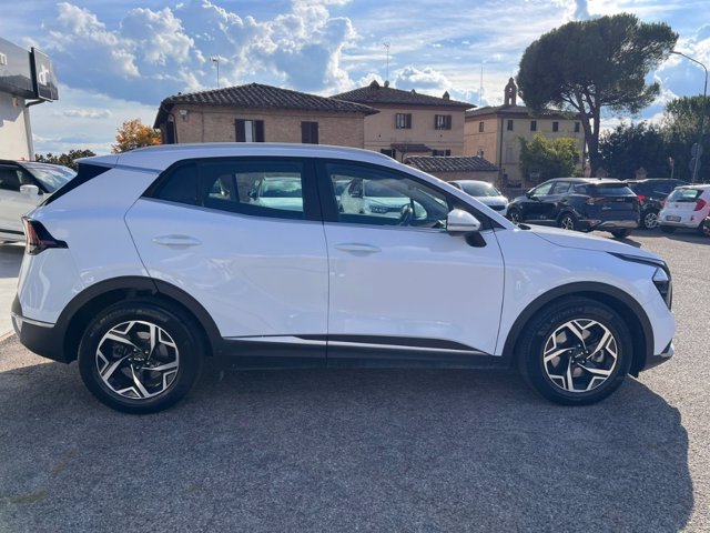 KIA Sportage 1.6 crdi mhev business dct