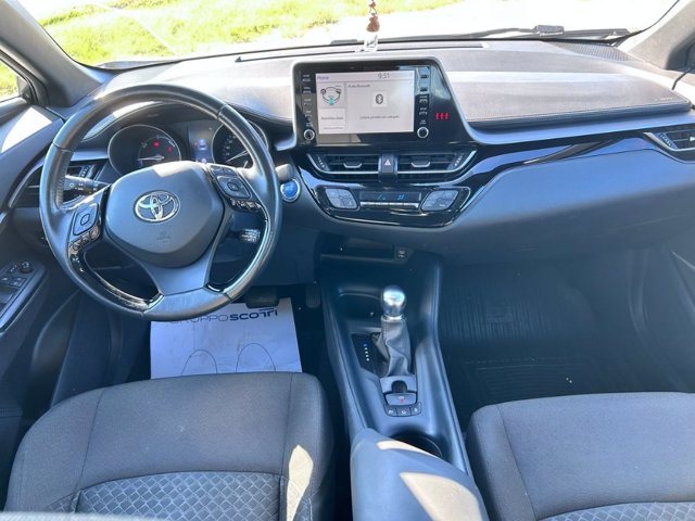 TOYOTA C-hr 1.8h active e-cvt