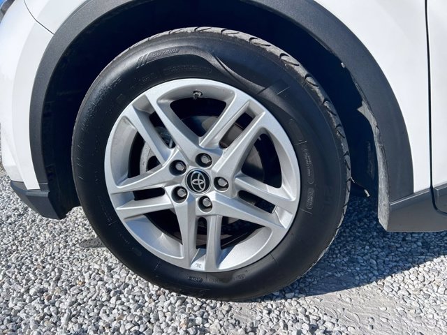 TOYOTA C-hr 1.8h active e-cvt