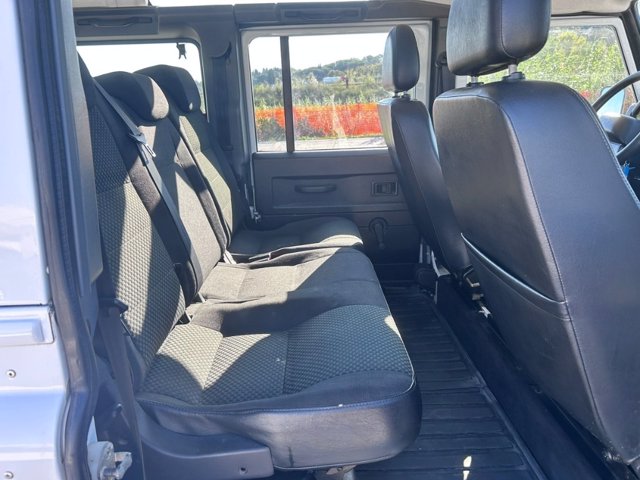 LAND ROVER Defender 110 2.4 td se sw