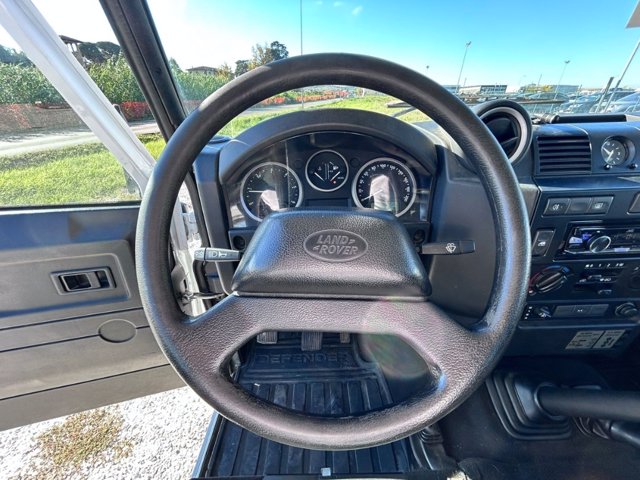 LAND ROVER Defender 110 2.4 td se sw