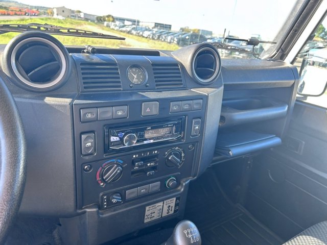 LAND ROVER Defender 110 2.4 td se sw