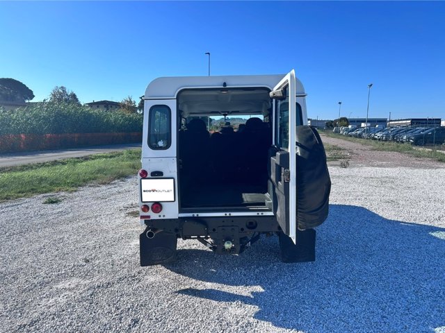 LAND ROVER Defender 110 2.4 td se sw