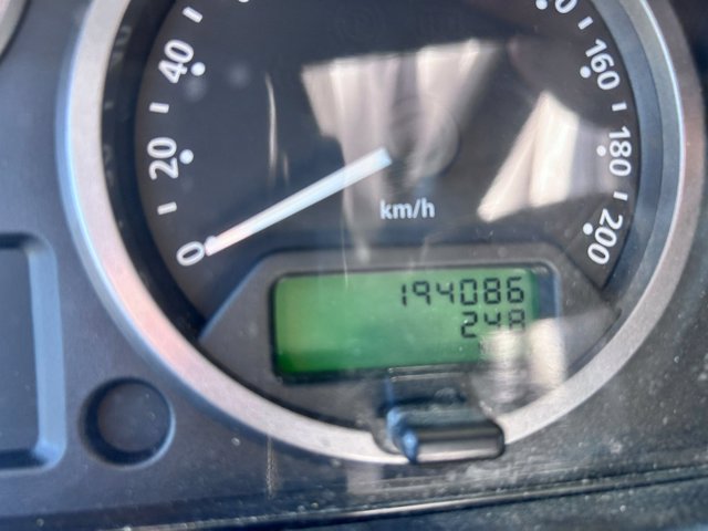 LAND ROVER Defender 110 2.4 td se sw