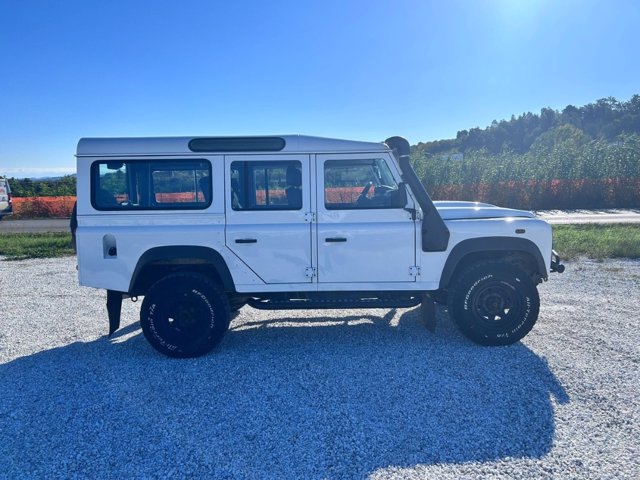 LAND ROVER Defender 110 2.4 td se sw
