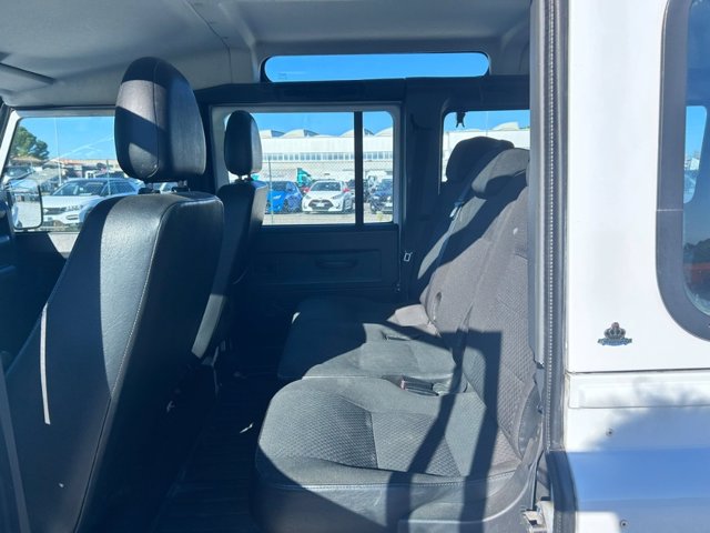 LAND ROVER Defender 110 2.4 td se sw