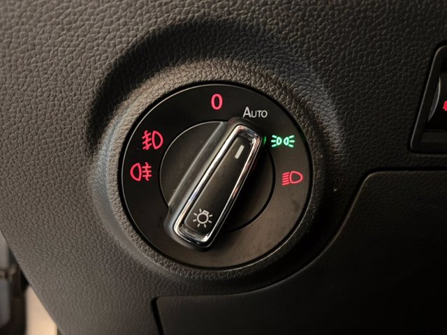 SEAT Ibiza 5 Porte 1.0 75cv Reference